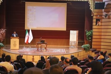 برگزاری همایش «سیاست‌ها و برنامه‌های بازآفرینی شهری؛ گامی به سوی توسعه پایدار شهری» در استان البرز