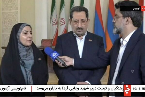 توافق ایران و ارمنستان برای حذف مشکلات عوارضی کامیون‌ها طی دو ماه آینده/ کریدور ریلی خلیج فارس – دریای سیاه در مسیر نهایی شدن