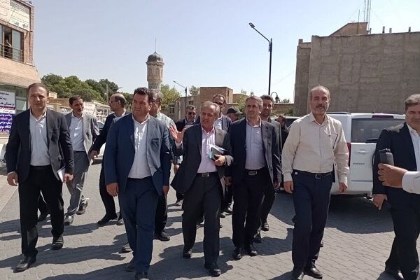 سفر گلپایگانی به اردبیل
