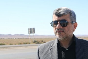 ویدیو|بازدید مدیر کل راه و شهرسازی شرق استان سمنان(شاهرود)از پروژهای راه و نهضت ملی مسکن در شاهرود