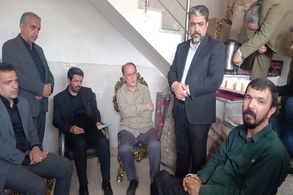 مراسم رسمی اهدای اسناد مالکیت کوی خاتم همدان برگزار شد شیشصد دستگاه