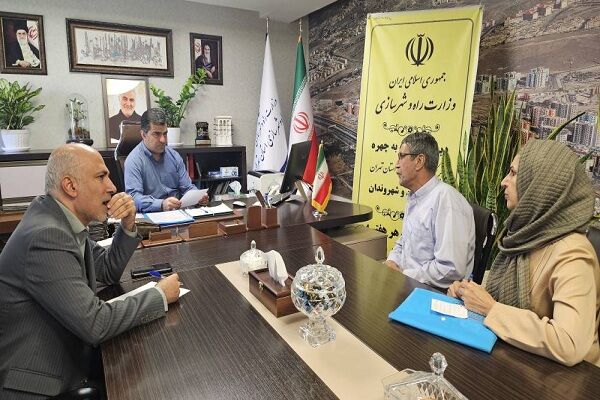 برگزاری ملاقات مردمی هفتگی مدیرکل راه و شهرسازی استان تهران