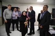 ببینید|تجلیل مهندس علی زندی فر مدیر کل راهداری و حمل و نقل جاده‌ای استان البرز و معاونین اداره کل  از همکاران به مناسبت روز کارمند