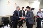ببینید|تجلیل مهندس علی زندی فر مدیر کل راهداری و حمل و نقل جاده‌ای استان البرز و معاونین اداره کل  از همکاران به مناسبت روز کارمند