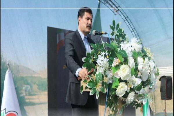 افتتاح ۵۲ کیلومتر و کلنگ زنی ۳۰ کیلومتر راه روستایی در آذربایجان‌غربی