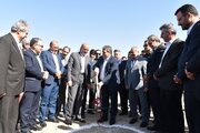 کلنگ زنی احداث 5 باب مدرسه در اراضی نهضت ملی مسکن شهر سمنان با حضور وزیر آموزش و پرورش