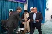 گزارش تصویری //قدردانی نماینده ولی‌فقیه و رئیس ستاد امر به معروف و نهی از منکر آذربایجان‌ غربی از مدیرکل راهداری و حمل‌ونقل جاده‌ای استان به‌پاس خدمات اربعین حسینی