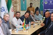 برپایی میز خدمت و پاسخگویی در نماز جمعه قزوین