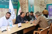 برپایی میز خدمت و پاسخگویی در نماز جمعه قزوین