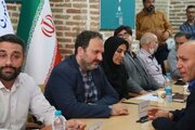 برپایی میز خدمت و پاسخگویی در نماز جمعه قزوین