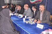 ببینید | برگزاری میز خدمت اداره کل راه وشهرسازی استان اصفهان در مصلی نماز جمعه