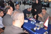 ببینید | برگزاری میز خدمت اداره کل راه وشهرسازی استان اصفهان در مصلی نماز جمعه
