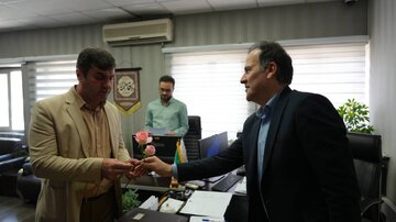 دیدار و ملاقات چهره به چهره مدیر کل راهداری و حمل و نقل جاده ای استان تهران با همکاران
