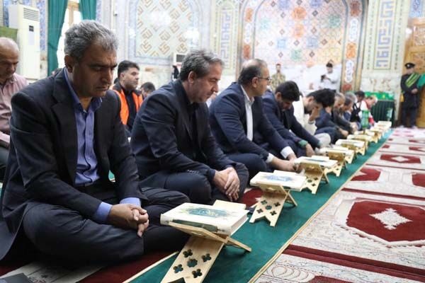 ویدیو| مراسم غبارروبی و عطر افشانی امام زاده طاهر (ع) و مزار شهدا با حضور مدیرکل راهداری و حمل و نقل جاده‌ای استان البرز