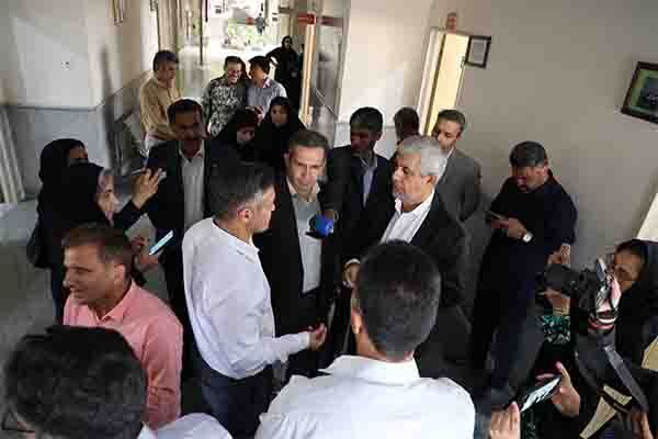 بازدید نماینده جیرفت و عنبرآباد از اداره کل راه و شهرسازی جنوب کرمان
