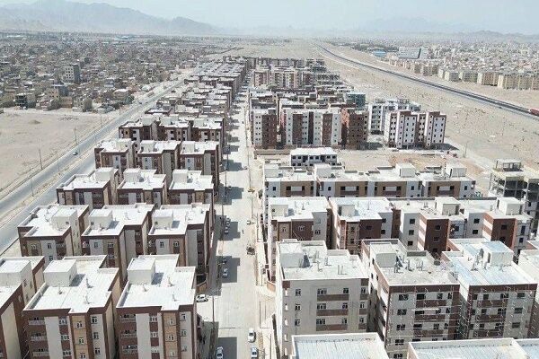 ساخت بیش از ۶۲ هزار واحد و ایجاد ۷۰ هزار شغل در سیستان و بلوچستان
