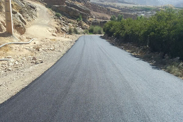 بهسازی و آسفالت محور روستایی چولهول شهرستان معمولان