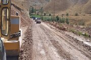 ببینید| عملیات بهسازی محور روستایی گته ده به گراب در‌شهرستان طالقان