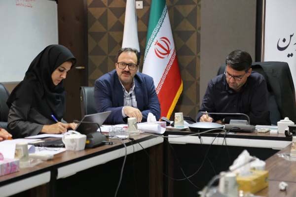 ببینید|جلسه کمیسیون ماده ۵ شهرهای قزوین و تاکستان با حضور معاون عمرانی استاندار قزوین