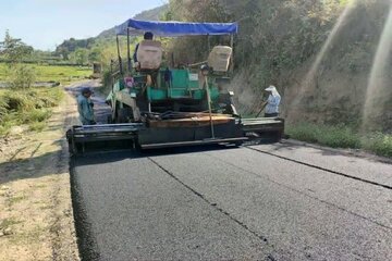 آغاز پروژه بهسازی و آسفالت در محور روستایی پیش کنار شهرستان رشت و راه روستایی چلوندبه قره سو در آستارا
