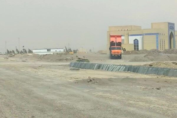 ببینید| تداوم عملیات آماده سازی سایت ۹۰ هکتاری طرح نهضت ملی مسکن محمدآباد سیستان