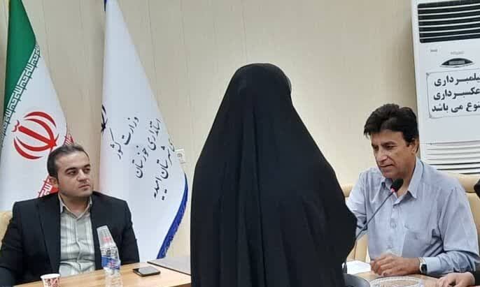ببینید |آیین قرعه کشی اختصاص زمین برای ۱۱۰ متقاضی طرح نهضت ملی مسکن در شهرستان امیدیه