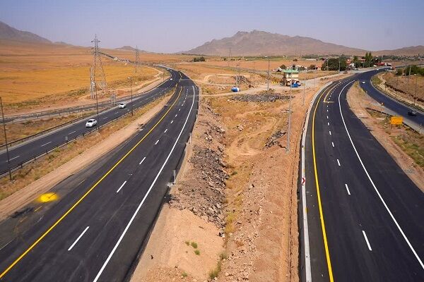 ویدئو| مستندی کوتاه از عملیات تکمیلی تقاطع غیرهمسطح راهجرد در سال جاری راهجرد