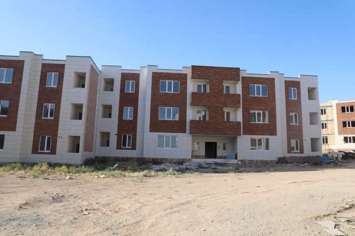 حدود ۶۰۰ واحد مسکونی در شهر جدید گلمان آماده تحویل است بازدید از طرح نهضت ملی مسکن شهر جدید گلمان