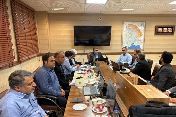 ببینید| نشست بررسی پروژه های نهضت ملی مسکن خوزستان با حضور مدیران دستگاه های مرتبط