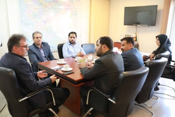 ارائه مدل ارتقای محلات با استفاده از ظرفیت خیرین برای بازافرینی بستک هرمزگان