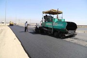 ببینید | آغاز عملیات آسفالت پروژه احداث واریانت محور کیانمهر–ماهدشت