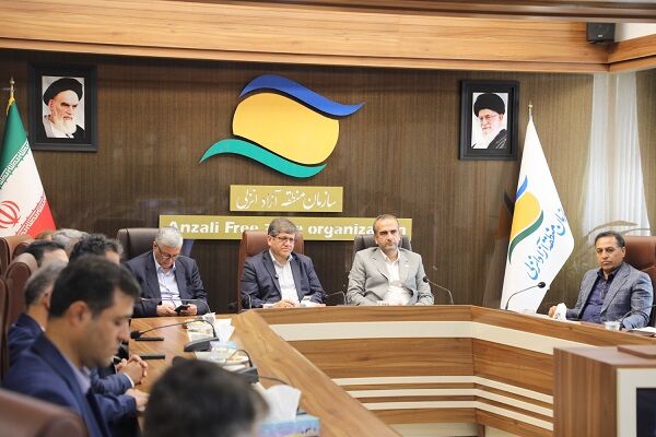 متعادل‌سازی تعرفه‌ها برای جذب بارهای بیشتر به سمت ریل/آمادگی برای احداث ایستگاه راه‌آهن کاسپین