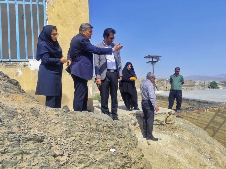 بازدید معاون مسکن و ساختمان ادارهکل راه و شهرسازی سیستان و بلوچستان از سالن ورزشی چندمنظوره حاشیه شهر زاهدان