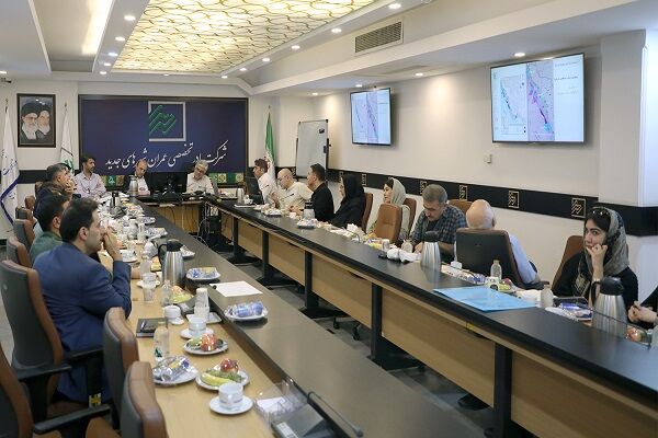 بررسی مطالعات مرحله نخست طرح ساختاری – فضایی سکونتگاههای ساحلی استانهای بوشهر و خوزستان جلسه