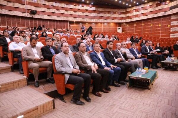 ببینید| نخستین همایش علمی- آموزشی بازآفرینی شهری استان مرکزی با محوریت ایجاد فرصت‌های بهسازی و رونق گردشگری