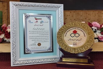 کسب نشان عالی مسئولیت اجتماعی پیشرو توسط روابط عمومی سازمان راهداری وحمل‌ونقل جاده‌ای