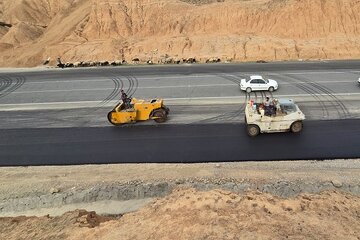 ببینید| تداوم عملیات چهار خطه محور ارتباطی اهواز- مسجدسلیمان (محدوده سه راهی گاوسوار تا روستای آبگاه)