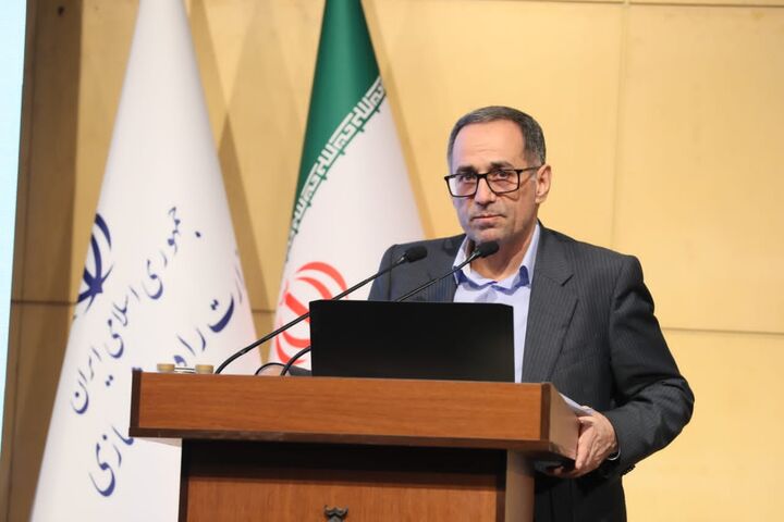 نوسازی ناوگان، افزایش ظرفیت و اجرای ۱۲ پروژه تعریض و بهسازی راه‌ها در دستور کار اربعین ۱۴۰۵