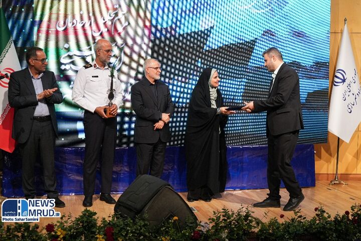 ویدیو| «تجلی اخلاص»؛ مراسم تجلیل از خادمان اربعین حسینی در خانواده بزرگ وزارت راه و شهرسازی