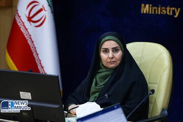 فرزانه صادق
