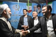 ببینید | ملاقات مردمی مدیرکل راه و شهرسازی سمنان در کنگره سه هزار شهید استان