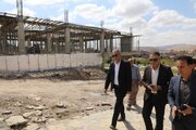 بازدید مدیرکل و رئیس شورای هماهنگی راه و شهرسازی آذربایجانغربی از روند احداث کتابخانه اسلام آباد بوکان
