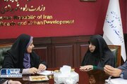 ببینید | دیدار مرضیه وحید دستجردی و فرزانه صادق در ساختمان دادمان