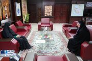 ببینید | دیدار مرضیه وحید دستجردی و فرزانه صادق در ساختمان دادمان