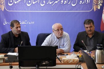 نشست مشترک مدیرکل راه و شهرسازی استان اصفهان با نماینده مردم شریف شاهین‌شهر، میمه و برخوار در مجلس شورای اسلامی