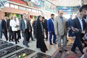 ببینید | ادای احترام وزیر راه و شهرسازی به مقام شهدای شهرستان رشت