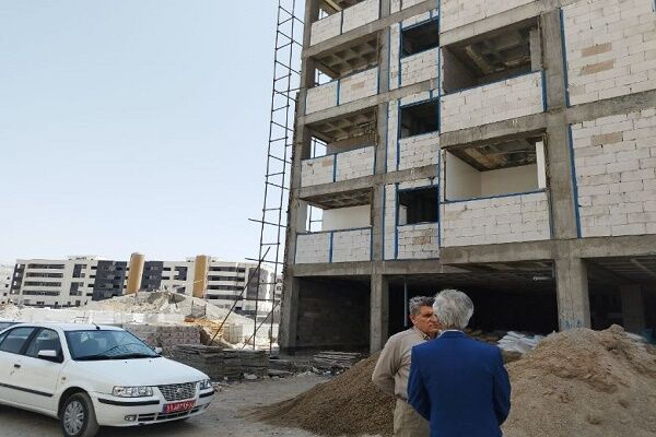 ببینید|  بازدید معاون مسکن و ساختمان اداره کل راه و شهرسازی سیستان و بلوچستان از پروژه های نهضت ملی مسکن زاهدان