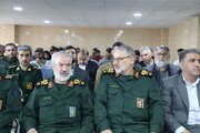 ببینید |آیین واگذاری ۲۸۸ واحد مسکونی و آغاز عملیات اجرایی 3 هزار  واحد مسکونی برای سپاهیان خوزستان