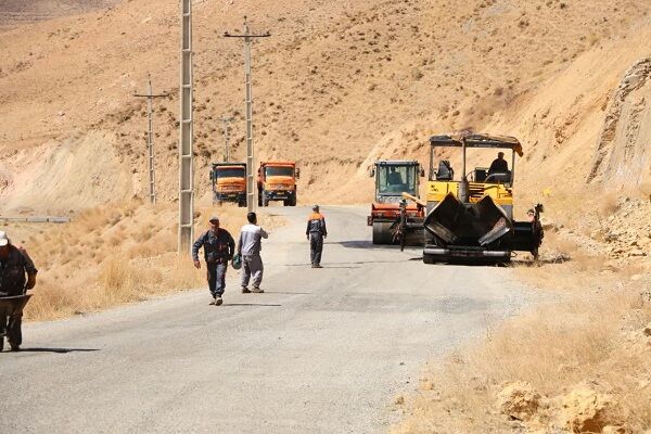 ویدئو| بهرهبرداری متمرکز از ۳ پروژه ساخت و نگهداری راههای روستایی در شهرستان زرندیه چارحد زرندیه اراک