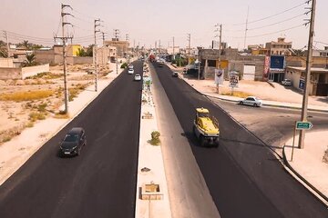 ویدئو| عملیات بهسازی و روکش آسفالت محور  « دهقائد - برازجان » شهرستان دشتستان استان بوشهر